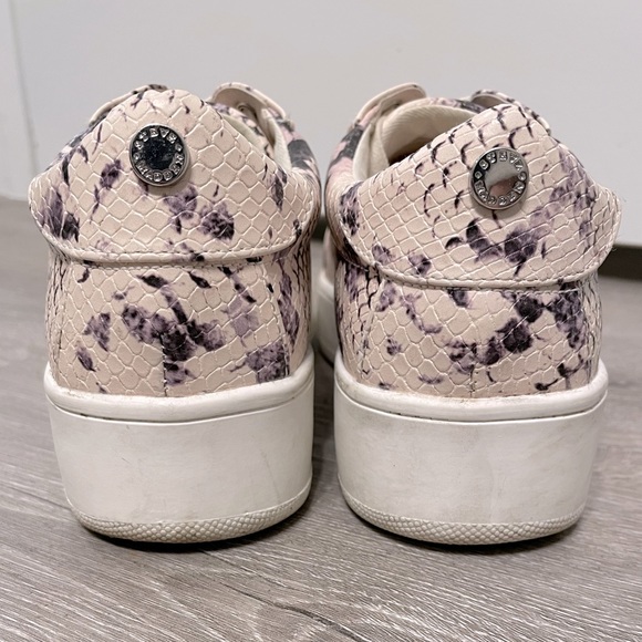Steve Madden Platform ‘Bertie’ Python Tennis Shoes Sneakers Lace-Up - Size 8 M - Picture 7 of 8